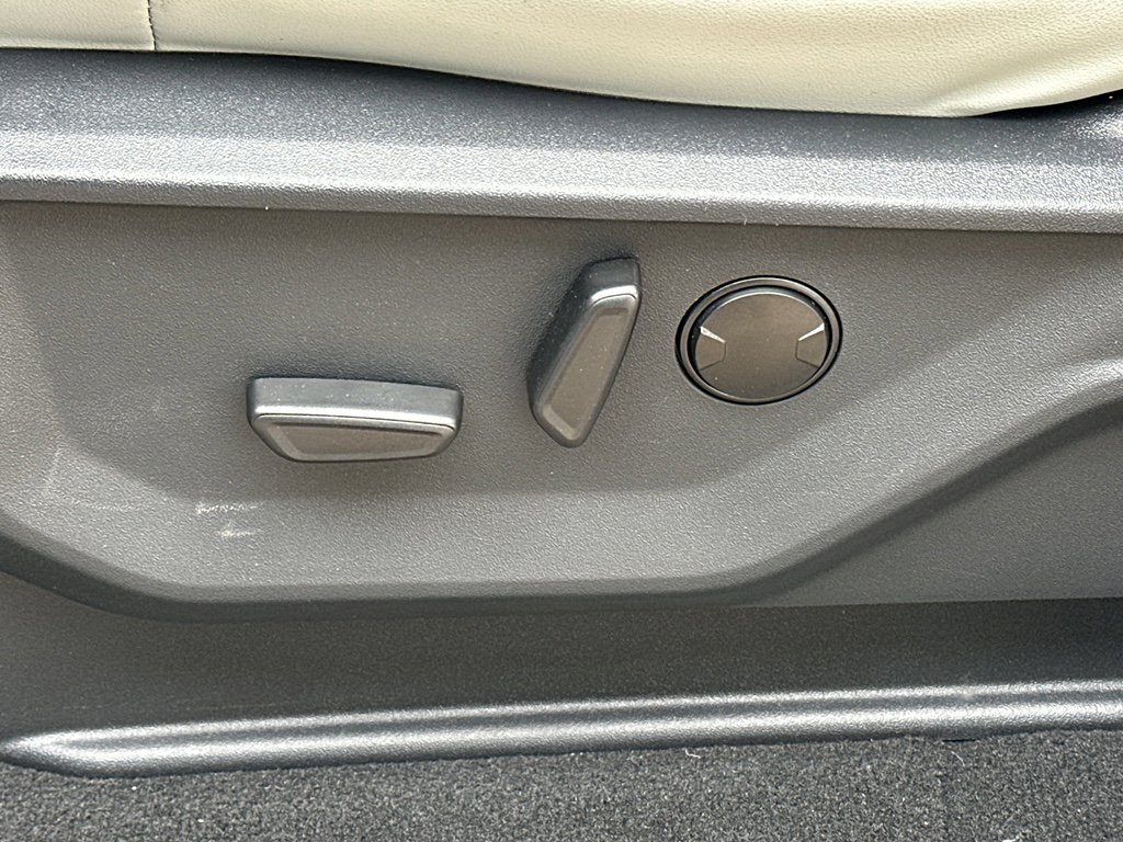 New 2026 Ford Expedition Platinum w/ Driver's Package image 29