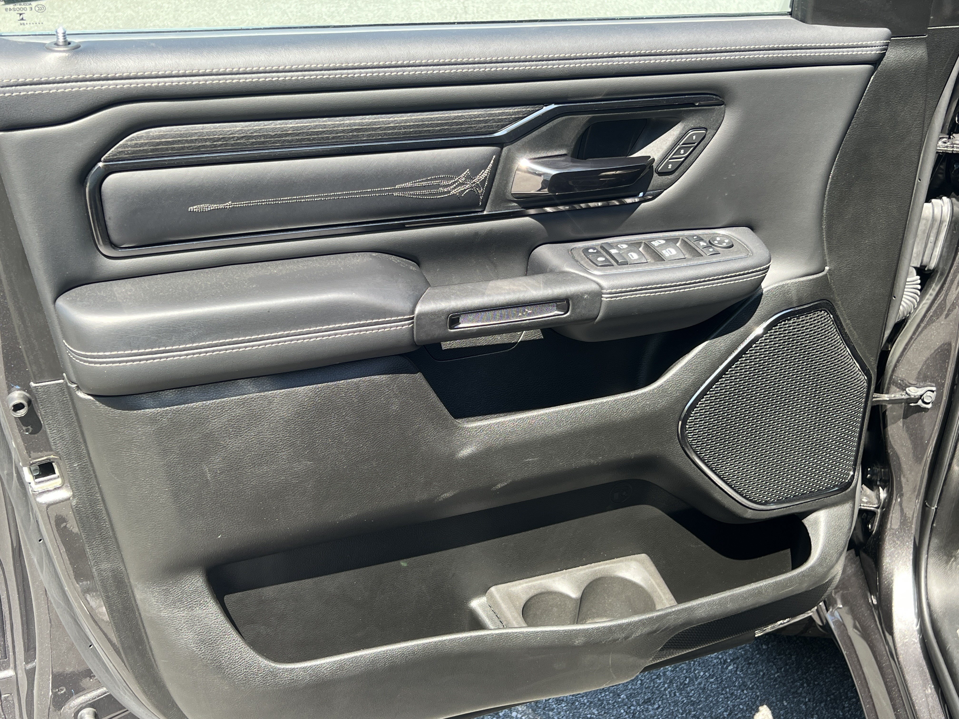 Used 2024 RAM 1500 Limited w/ Body Color Bumper Group AWD/4WD image 13