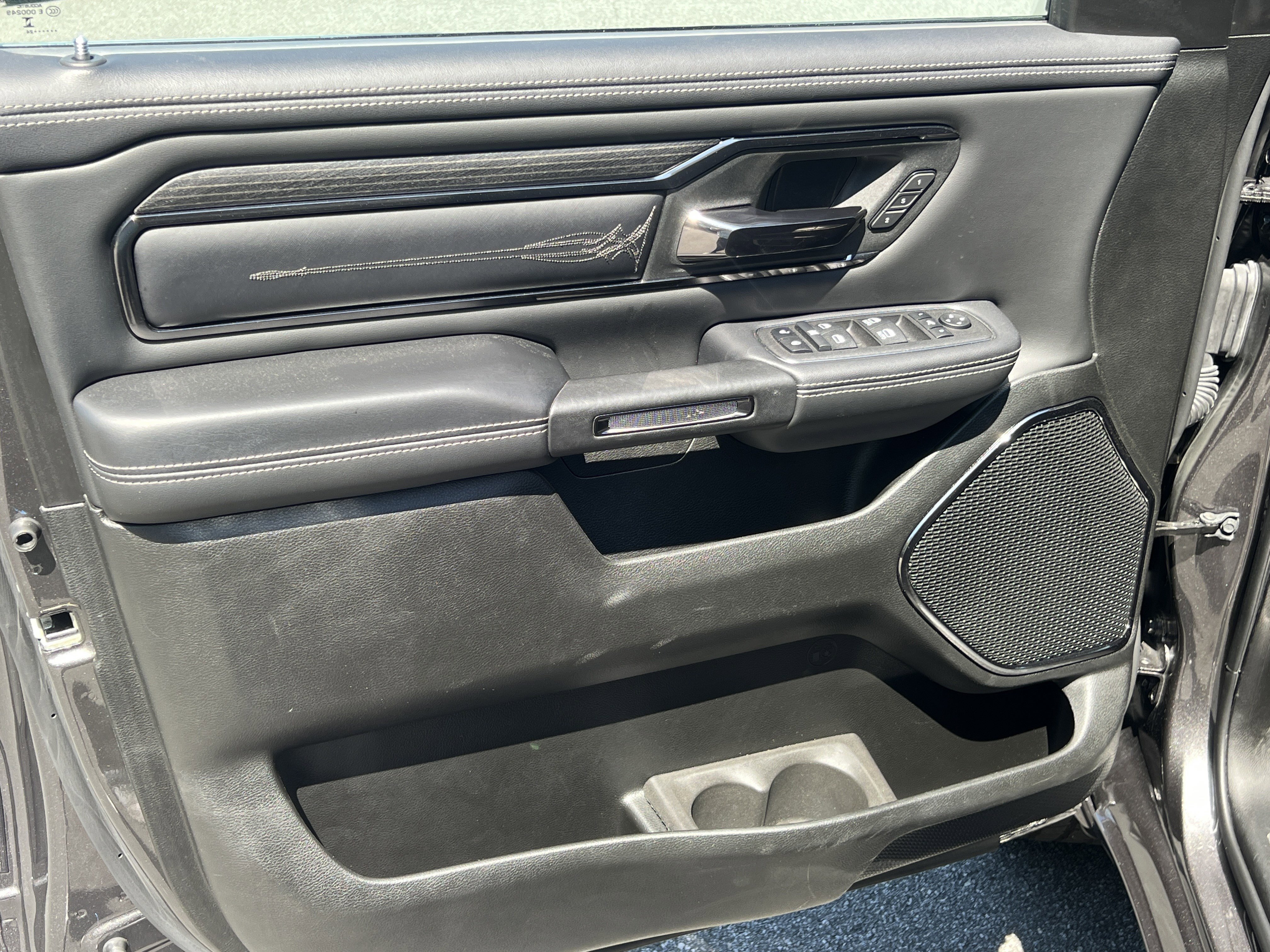 Used 2024 RAM 1500 Limited w/ Body Color Bumper Group AWD/4WD image 13