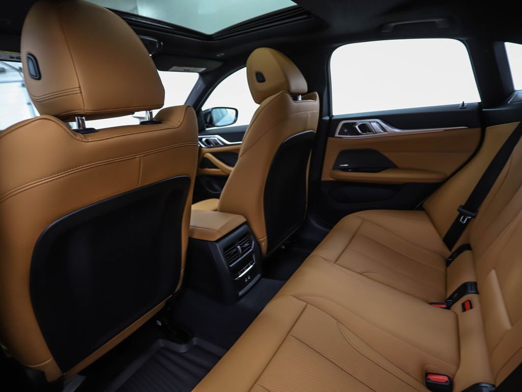 New 2026 BMW 430i xDrive w/ M Sport Package image 21