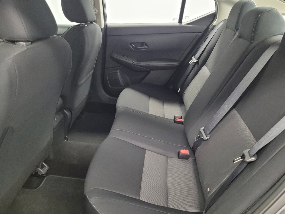 Used 2024 Nissan Sentra SV FWD image 18