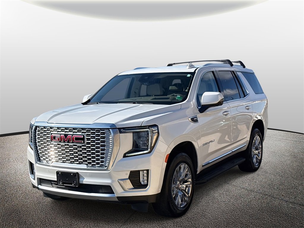 Used 2023 GMC Yukon Denali w/ Advanced Technology Package image 7