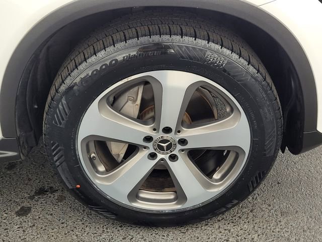 Used 2019 Mercedes-Benz GLC 300 4MATIC Coupe image 18