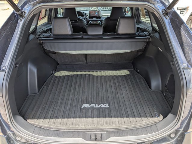 Used 2021 Toyota RAV4 XSE AWD/4WD image 6