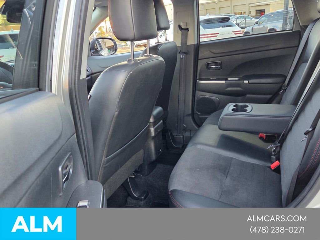 Used 2024 Mitsubishi Outlander Sport SE image 15