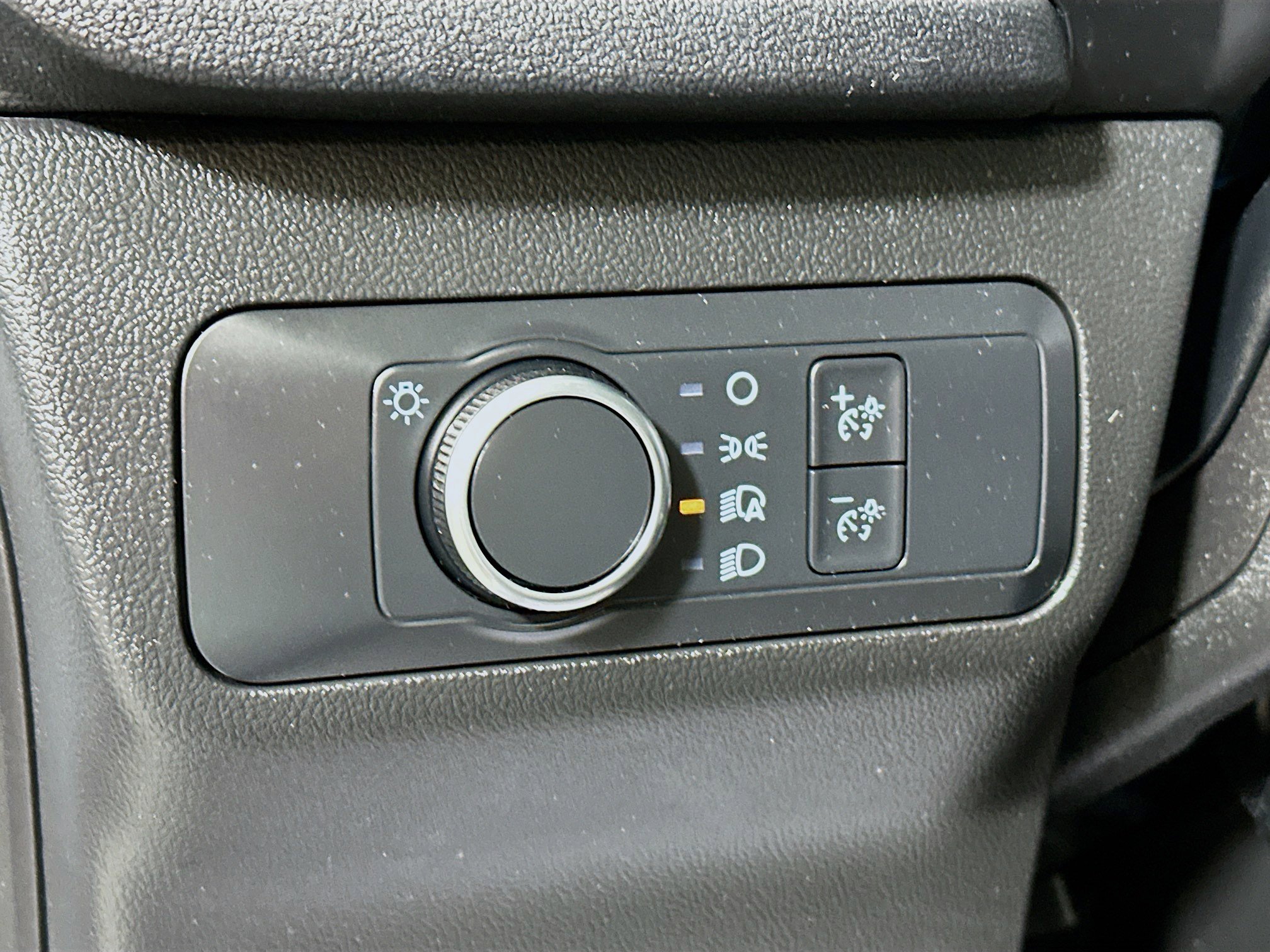Used 2022 Ford Escape SE AWD/4WD image 10