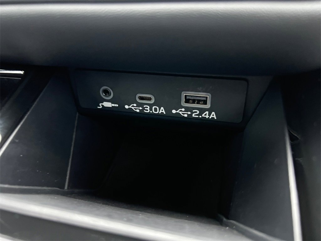 Certified 2024 Subaru Outback Limited image 23