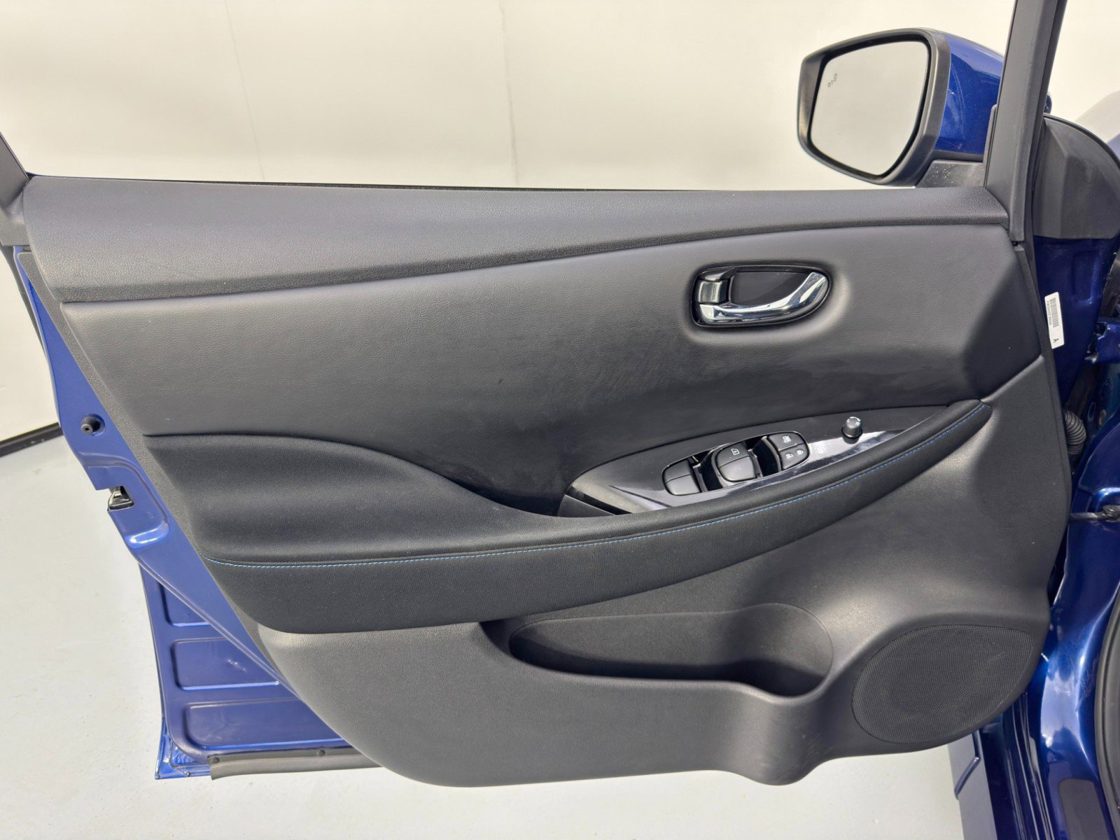 Used 2021 Nissan Leaf SV image 35