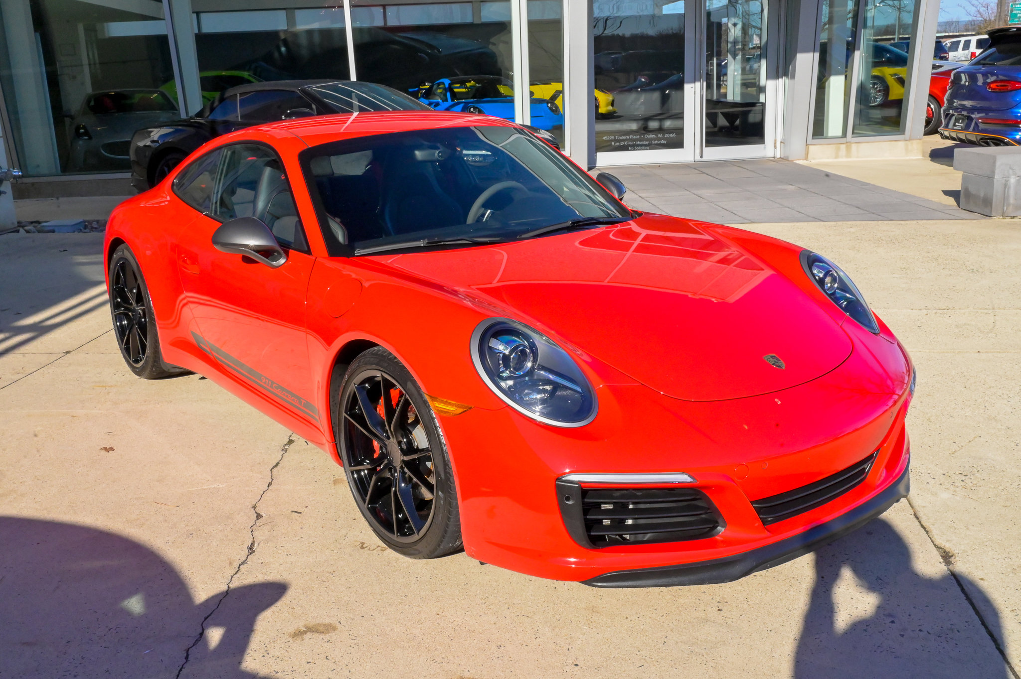 Used 2019 Porsche 911 Carrera T image 3