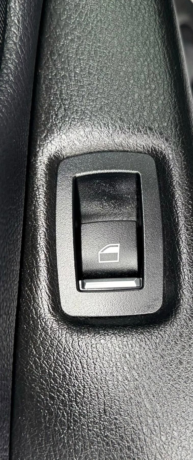 Used 2016 BMW X5 xDrive35d image 33