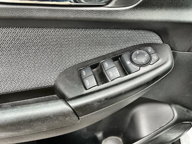 Used 2023 Chevrolet TrailBlazer LS FWD image 17