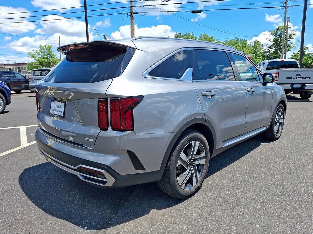 Used 2023 Kia Sorento SX Prestige w/ Panoramic Sunroof Package AWD/4WD image 9
