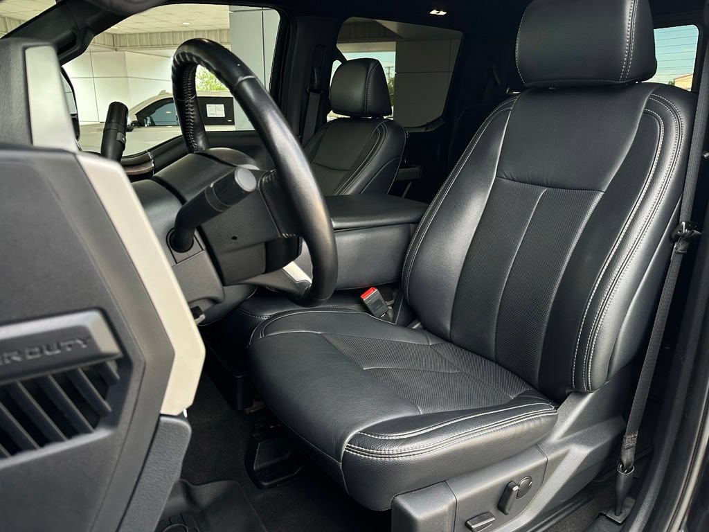 Used 2022 Ford F450 Lariat w/ Lariat Value Package AWD/4WD image 13