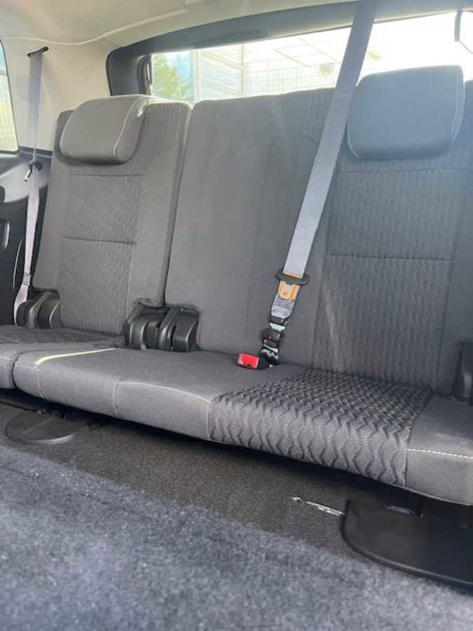 Used 2015 GMC Yukon SLE w/ Convenience Package image 16