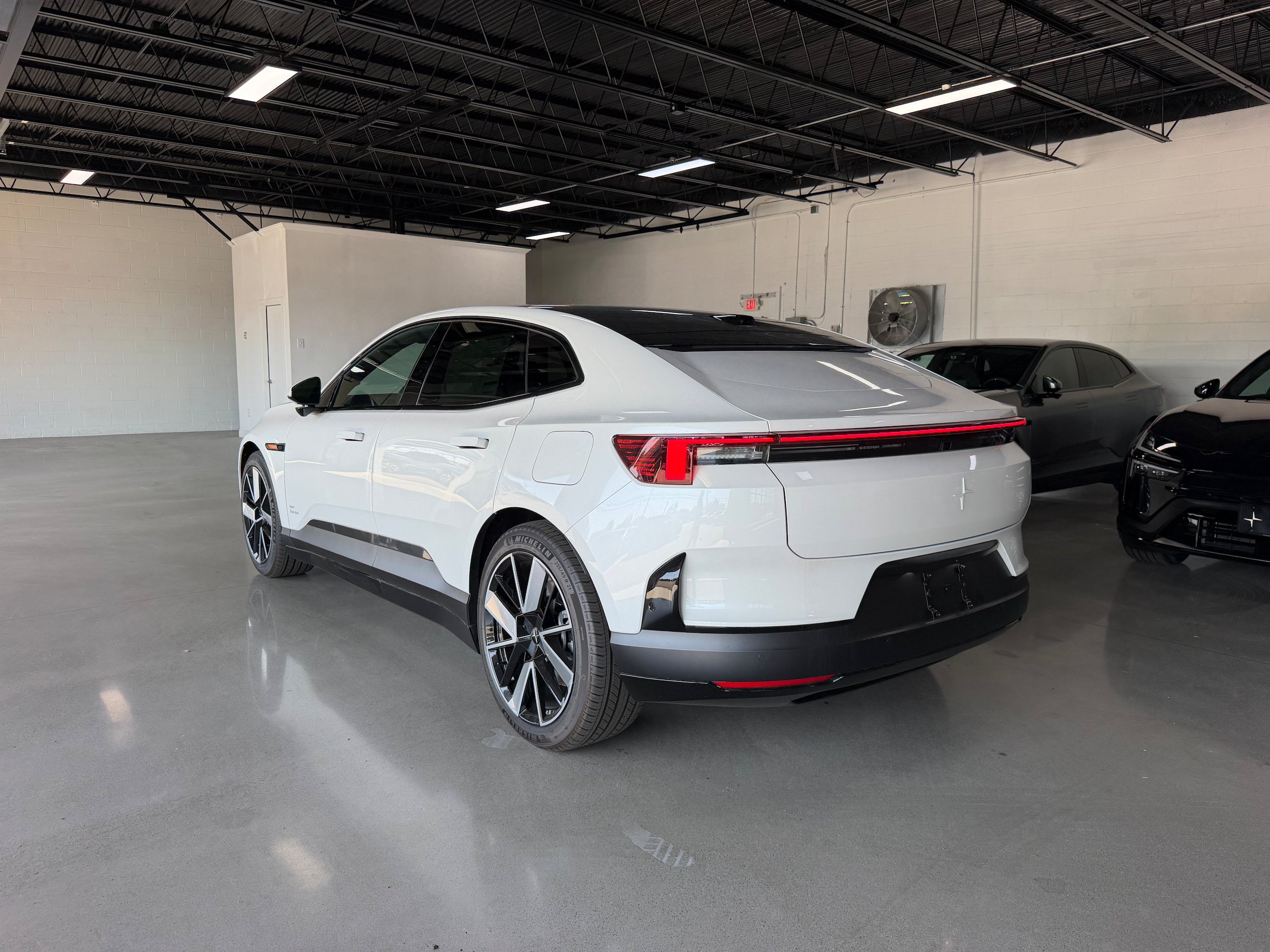 New 2026 Polestar Polestar 4 AWD/4WD image 4