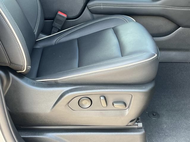 Certified 2025 GMC Yukon Elevation AWD/4WD image 28