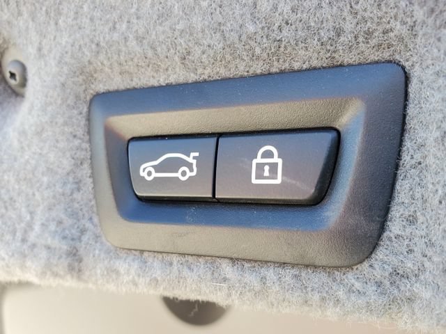 Used 2013 BMW 740Li xDrive AWD/4WD image 8
