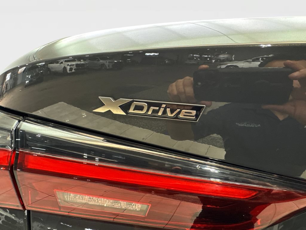 Used 2024 BMW 440i xDrive Convertible w/ Premium Package AWD/4WD image 30