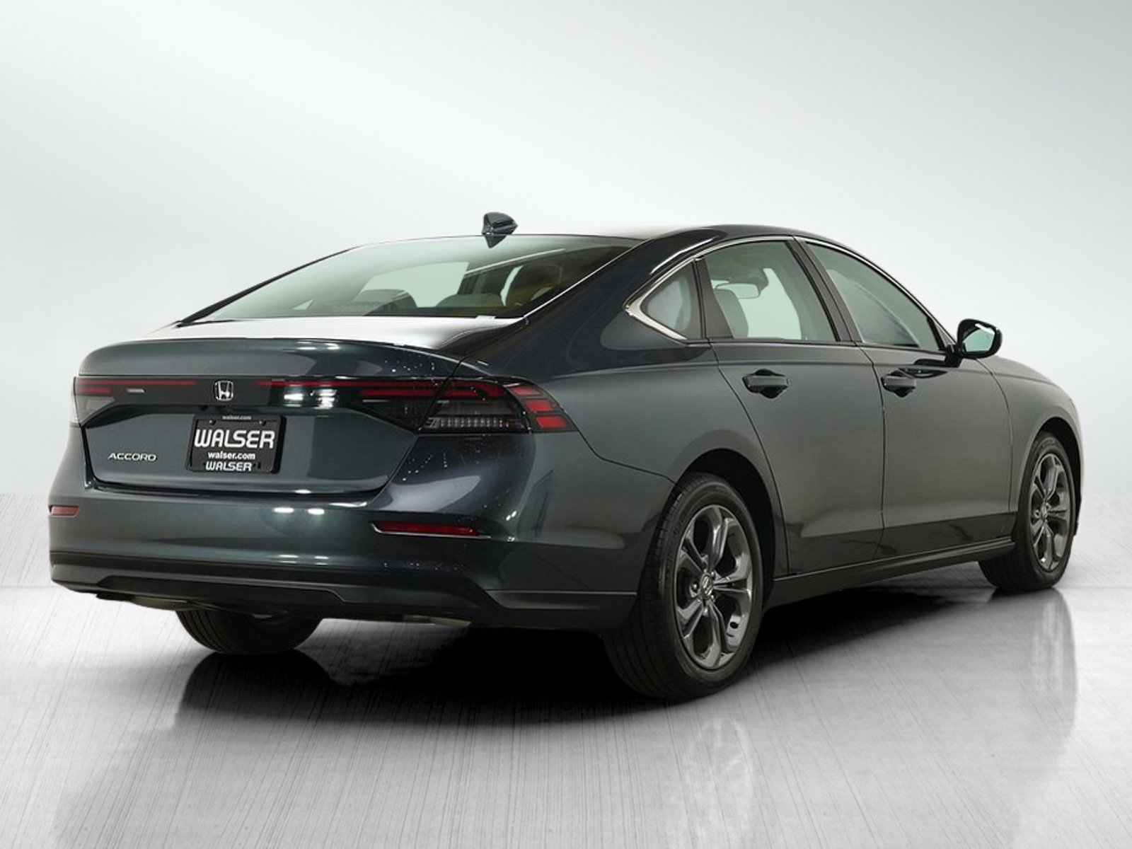 Used 2024 Honda Accord EX image 5