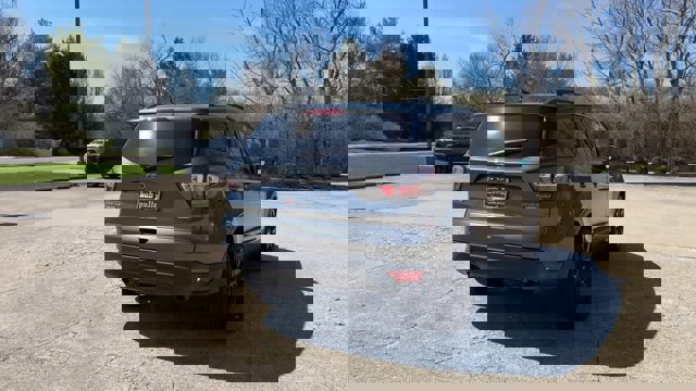 Used 2017 Ford Escape Titanium image 8