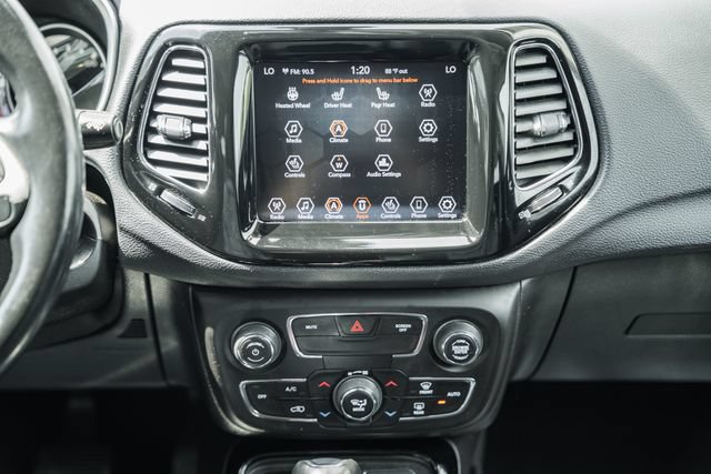 Used 2020 Jeep Compass Limited AWD/4WD image 18