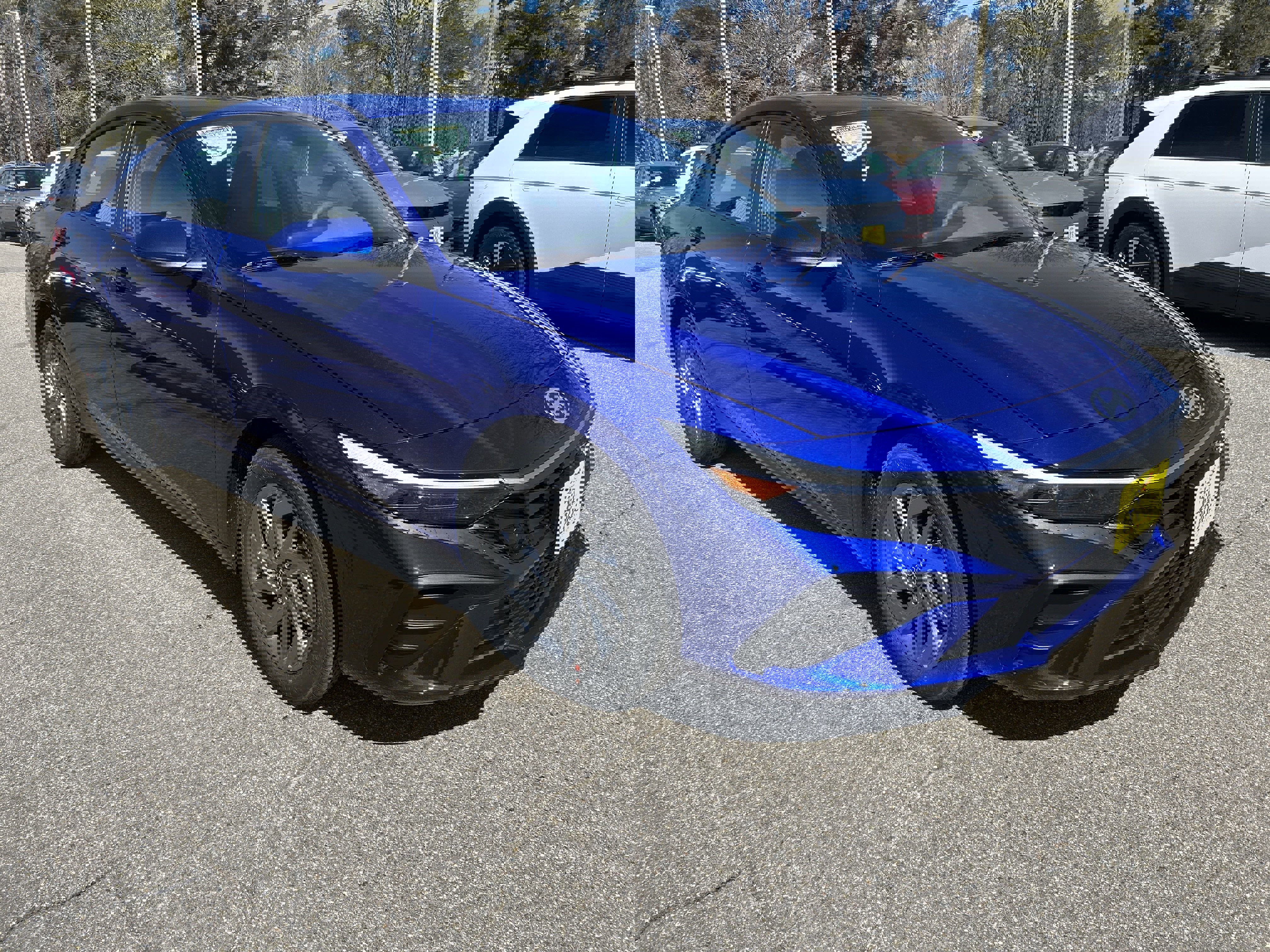 New 2025 Hyundai Elantra Blue image 9