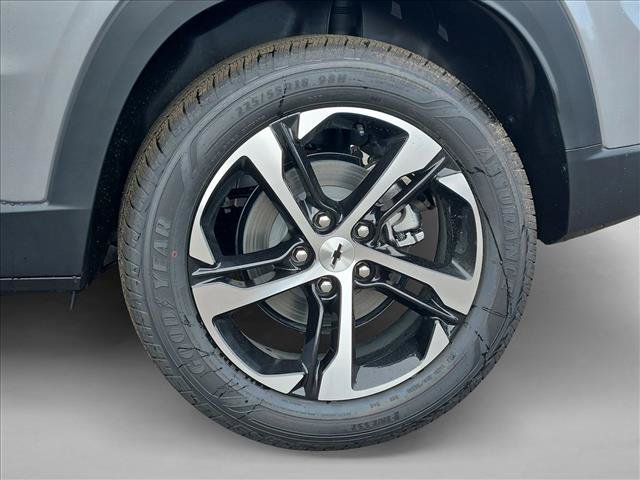 New 2026 Chevrolet Trax RS w/ Driver Confidence Package FWD image 10