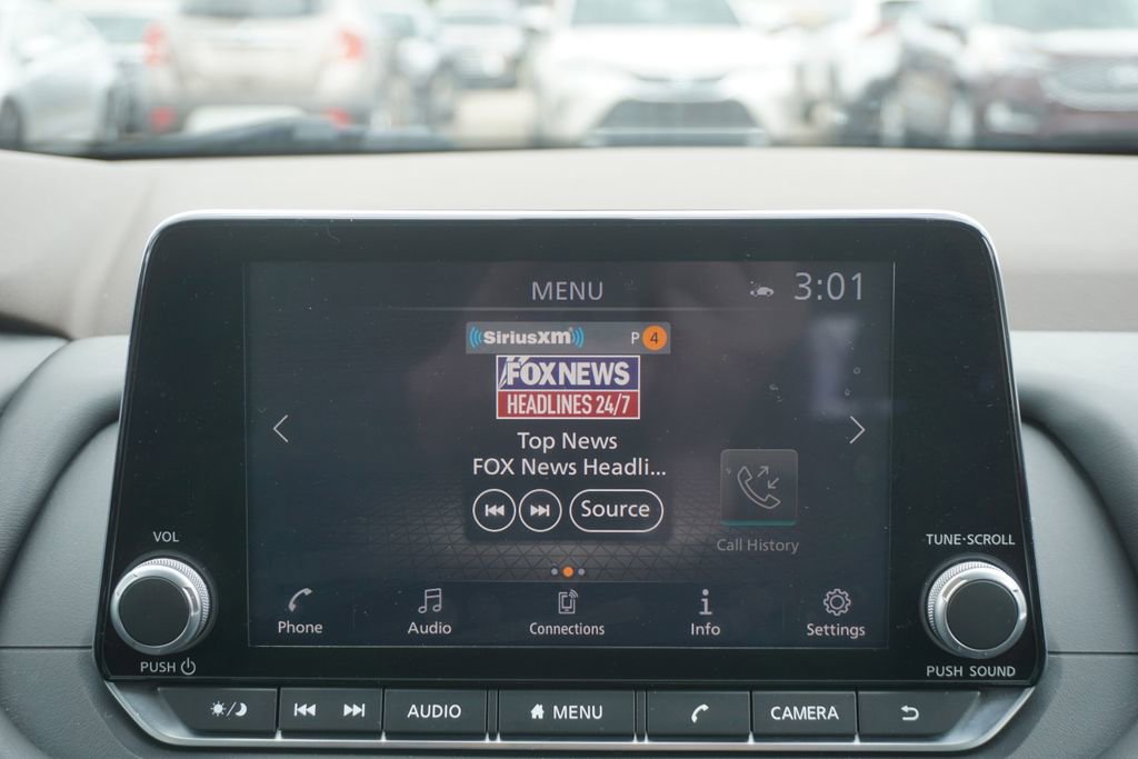 Used 2021 Nissan Rogue SV AWD/4WD image 10