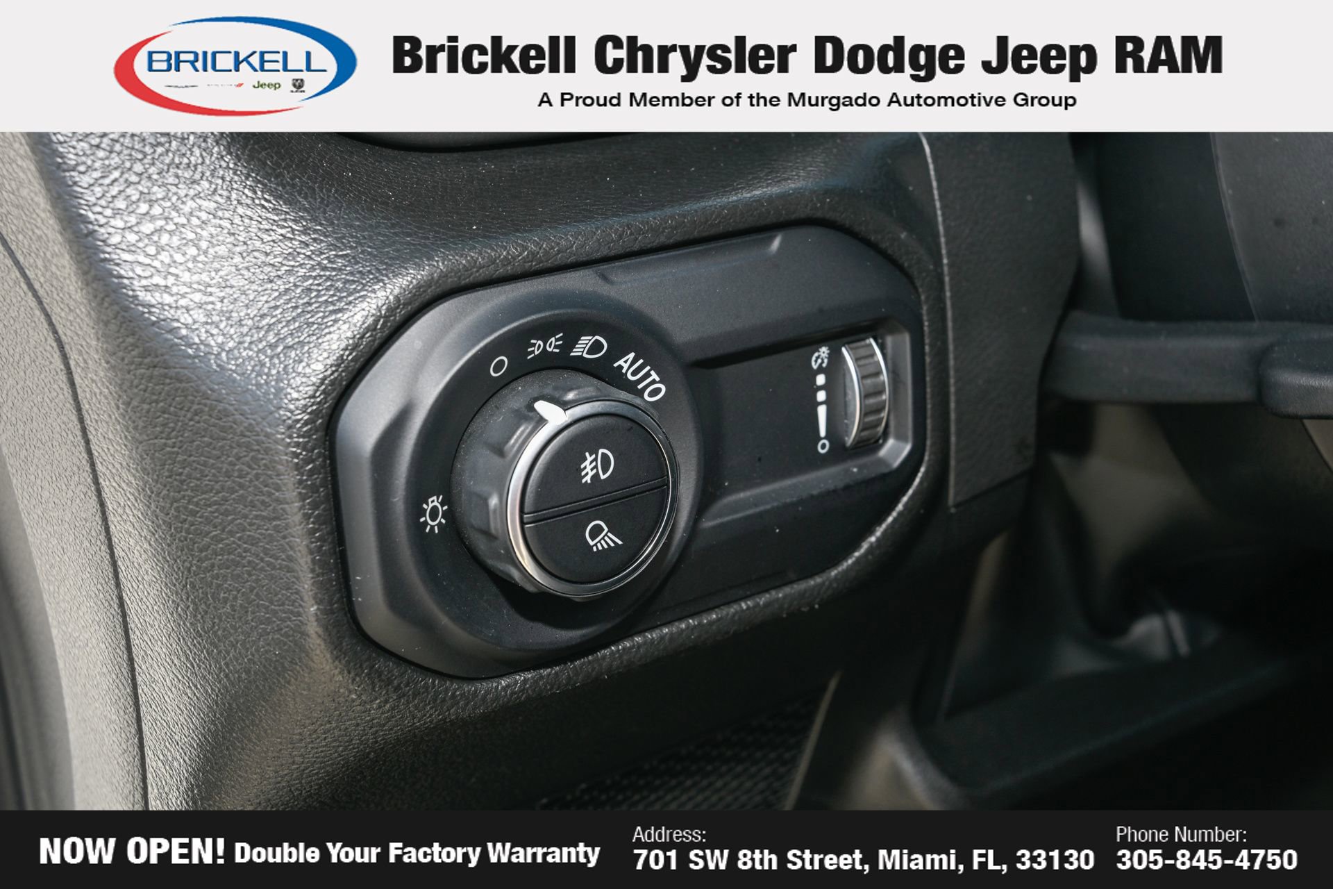 Used 2023 Jeep Gladiator Sport AWD/4WD image 27