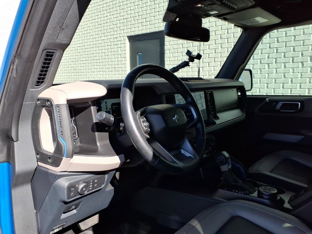 Used 2022 Ford Bronco Wildtrak image 5