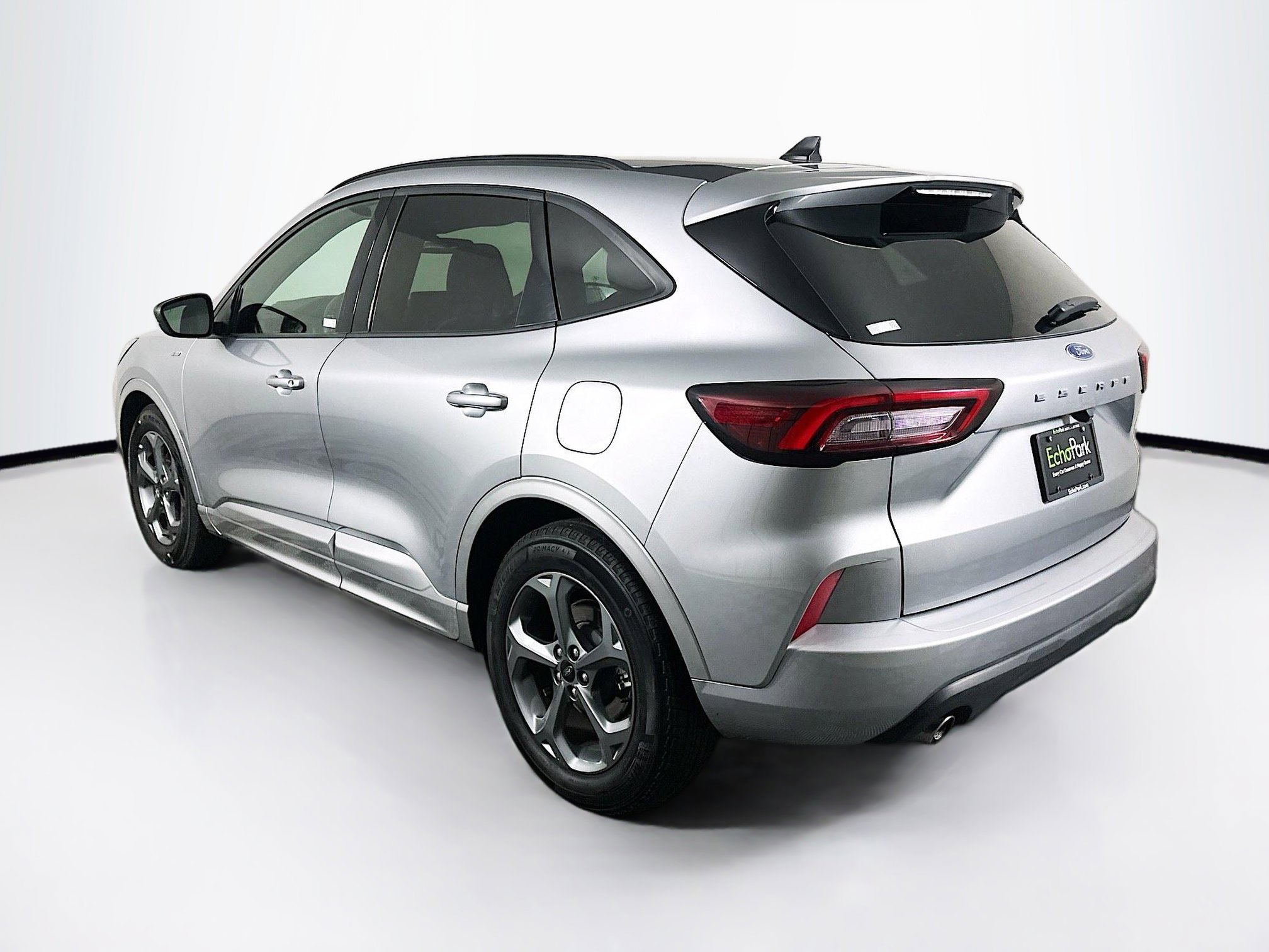 Used 2024 Ford Escape ST-Line image 5