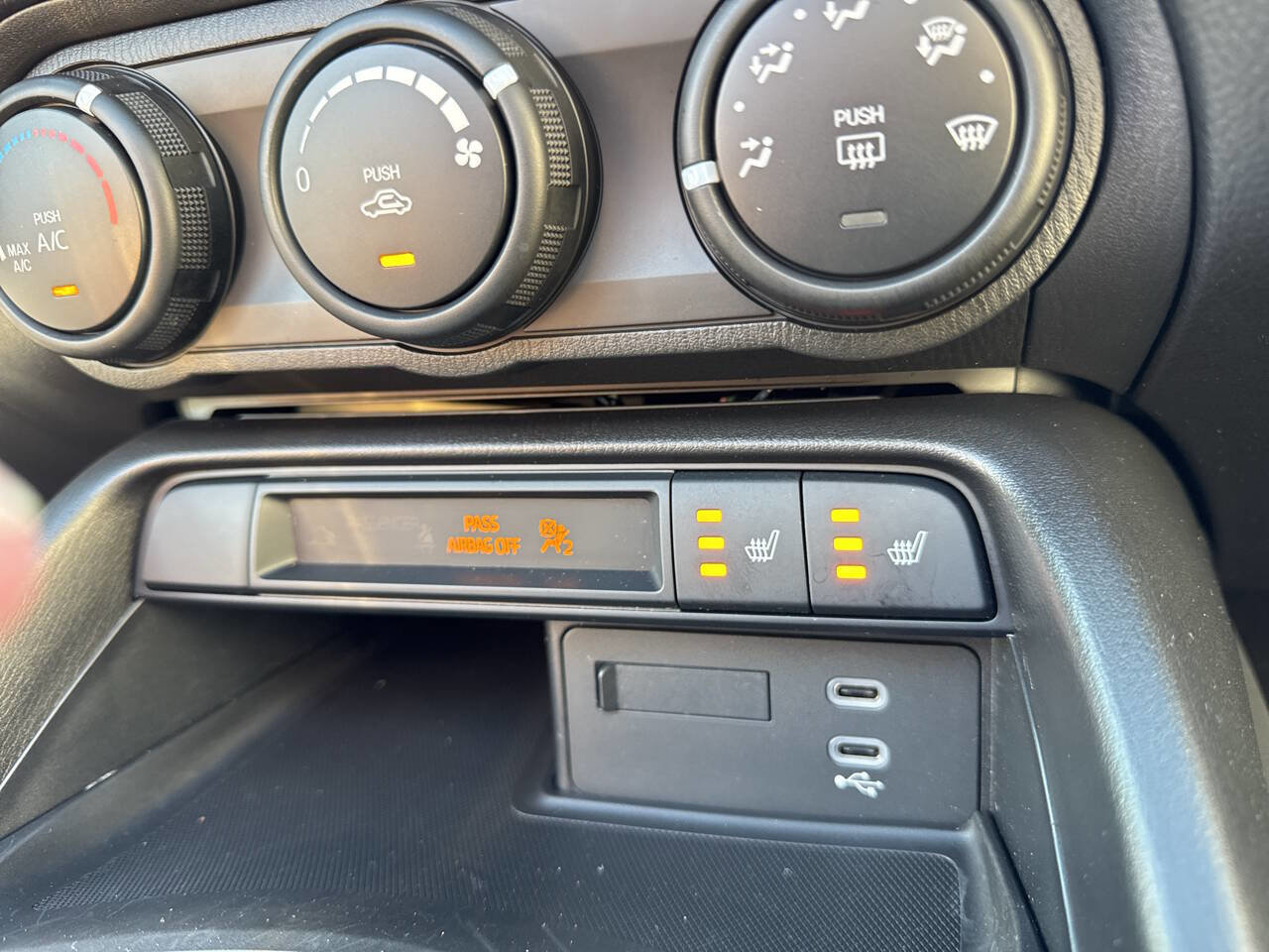 Used 2024 MAZDA MX-5 Miata Club image 24