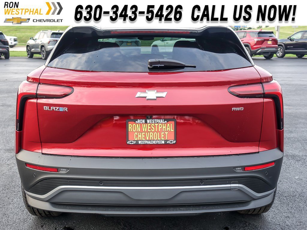 New 2025 Chevrolet Blazer EV LT AWD/4WD image 5