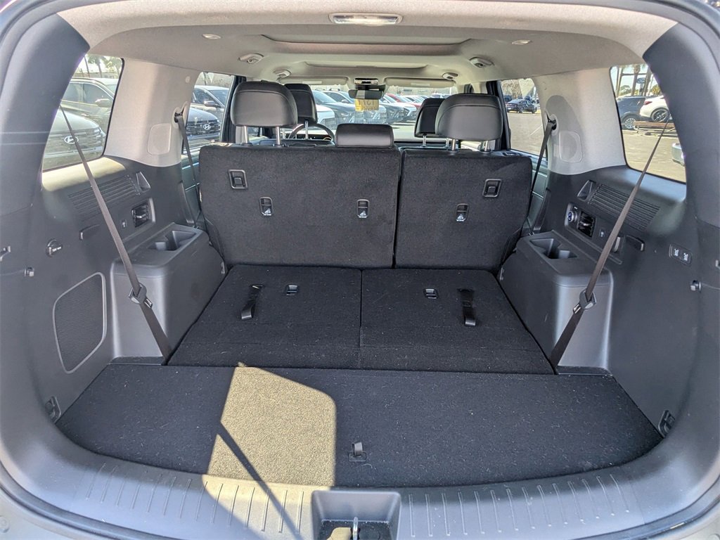 Certified 2024 Hyundai Santa Fe Limited image 6