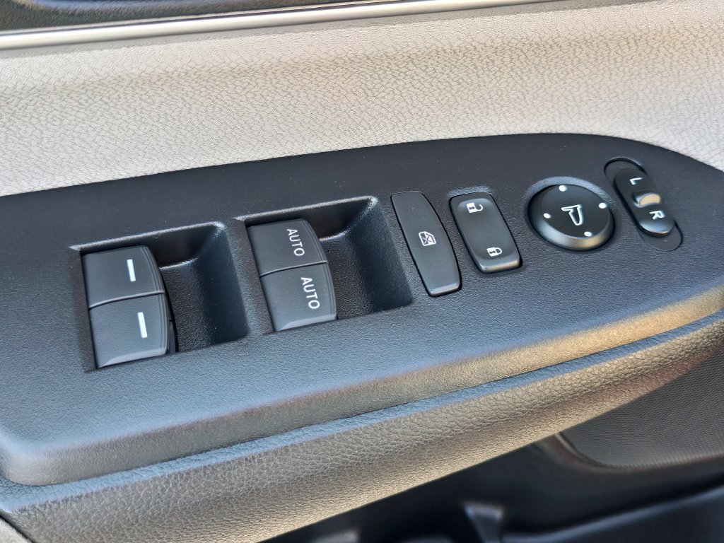 Used 2022 Honda CR-V EX image 19