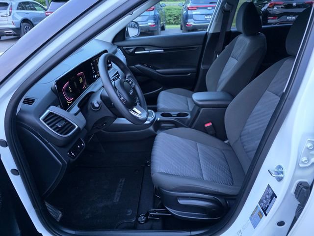Certified 2025 Kia Seltos LX AWD/4WD image 15