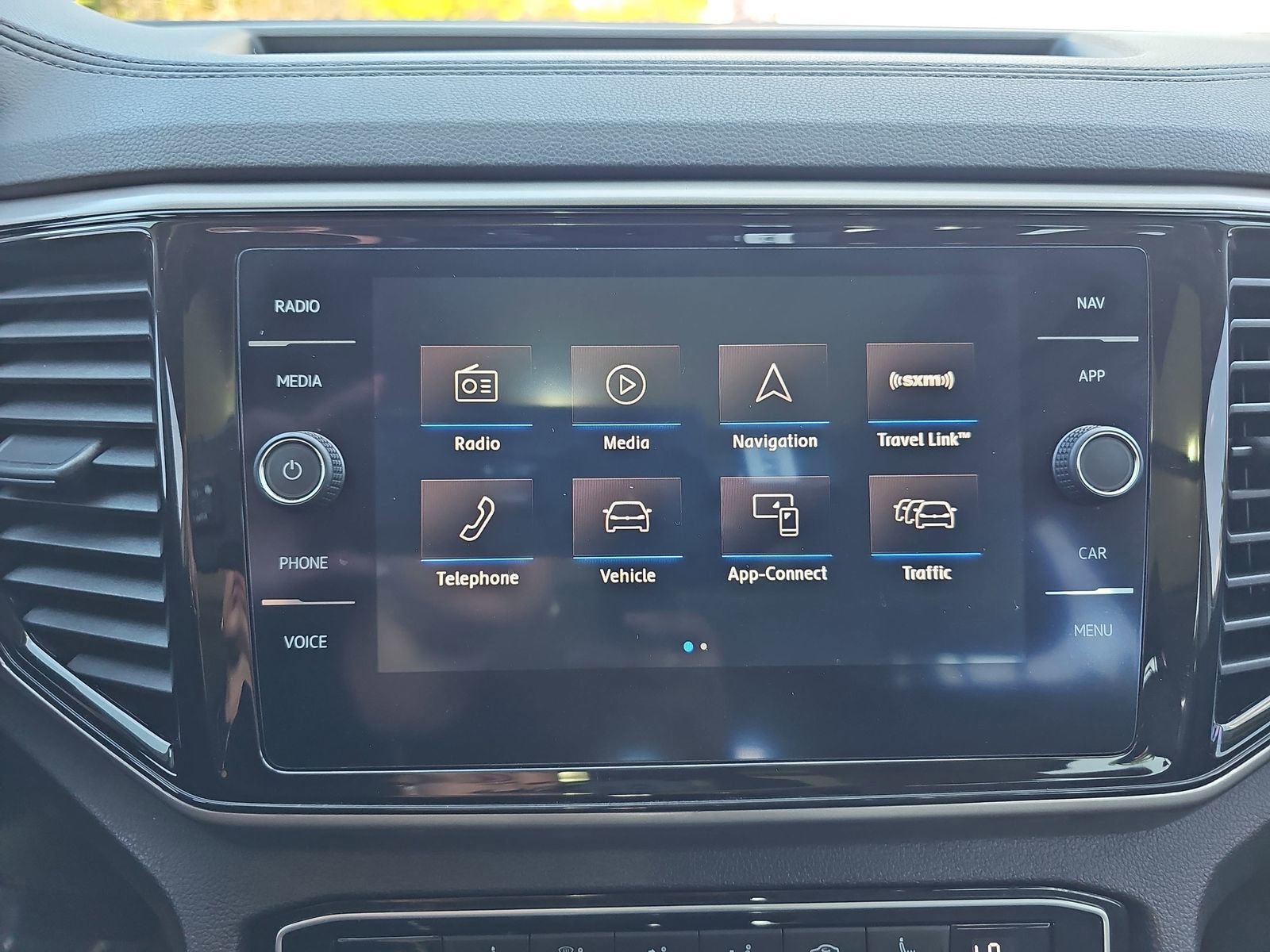 Used 2020 Volkswagen Atlas SEL FWD image 23