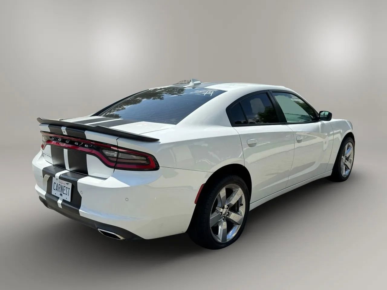 Used 2019 Dodge Charger SXT AWD/4WD image 12