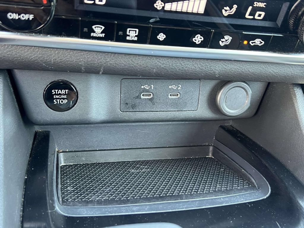 Used 2024 Nissan Rogue SV AWD/4WD image 30