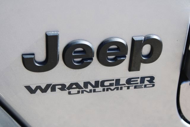 Used 2021 Jeep Wrangler Unlimited Sport AWD/4WD image 9