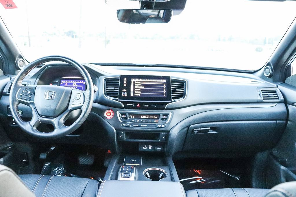 Used 2024 Honda Passport TrailSport image 13