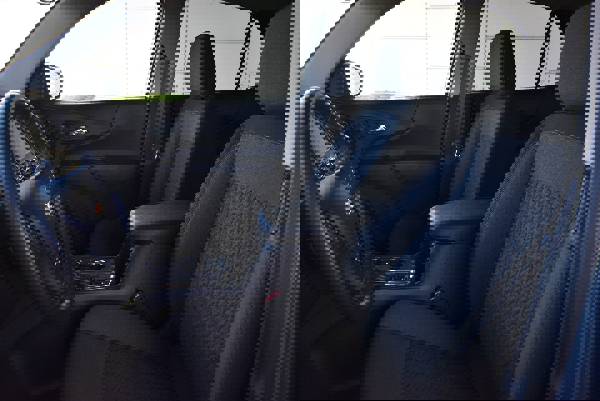 Used 2024 Chevrolet Equinox LT image 16