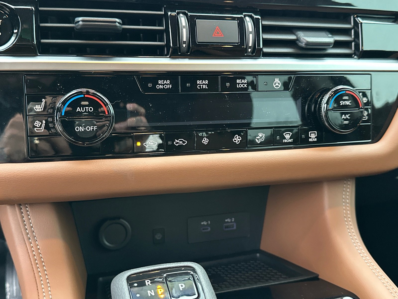 New 2025 Nissan Pathfinder Platinum image 34