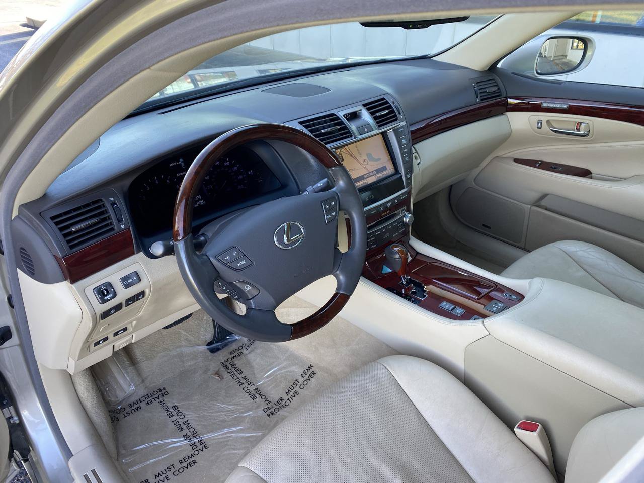 Used 2011 Lexus LS 460 AWD w/ Luxury Value Edition image 10