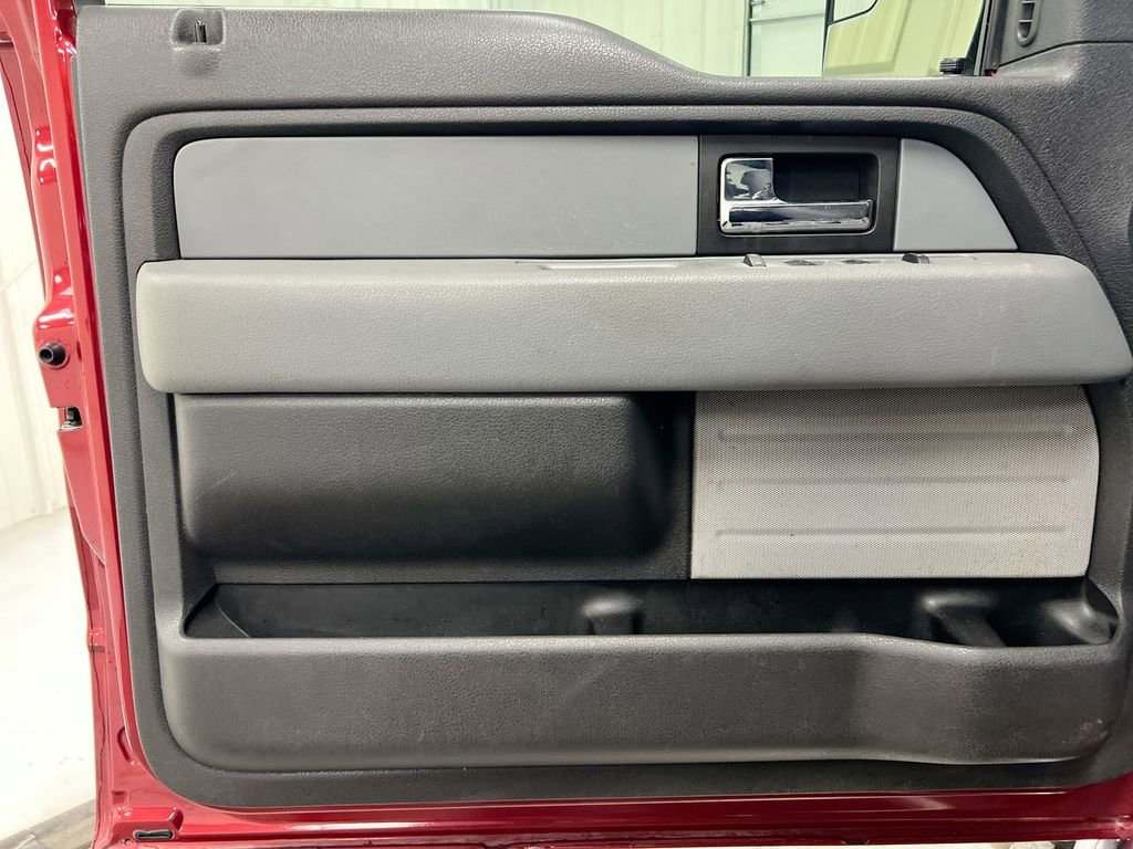 Used 2013 Ford F150 XLT w/ XLT Chrome Pkg image 19