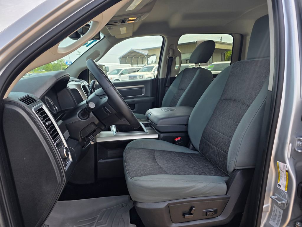 Used 2015 RAM 2500 Big Horn AWD/4WD image 4