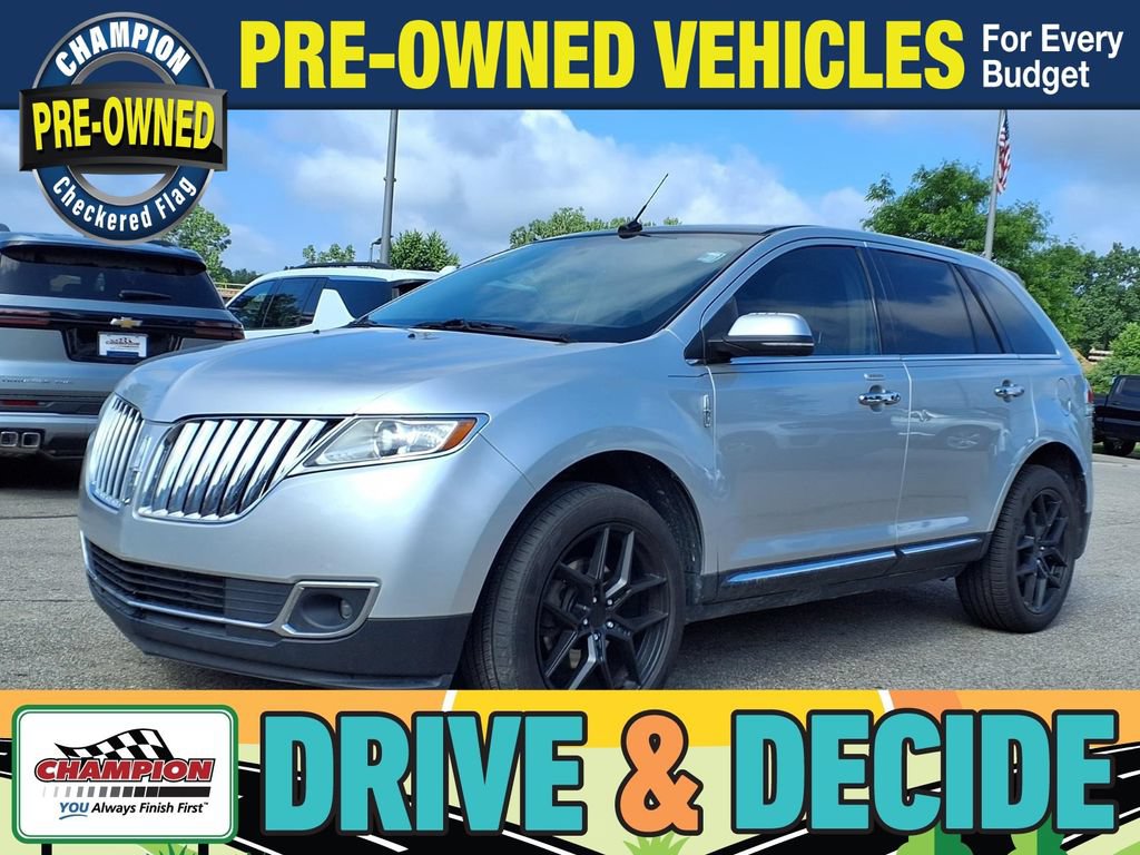 Used 2013 Lincoln MKX AWD image 1
