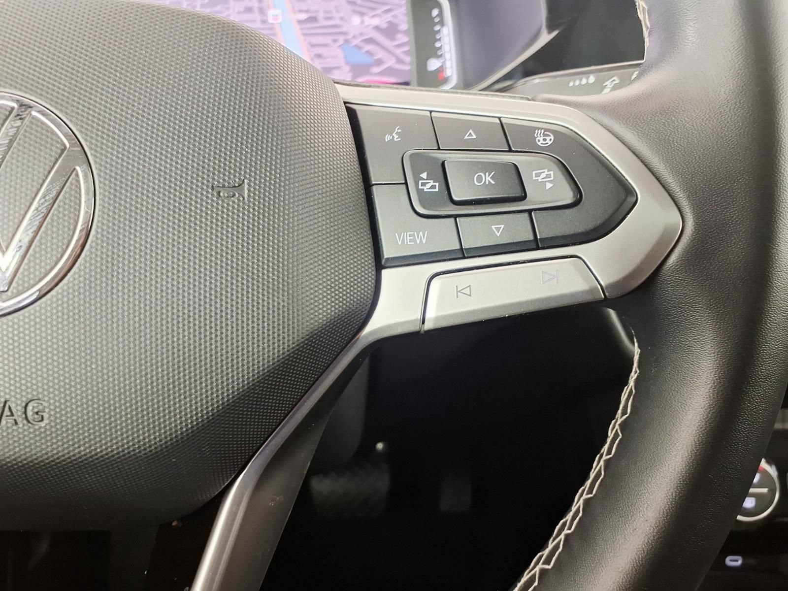 Used 2022 Volkswagen Taos SEL AWD/4WD image 19