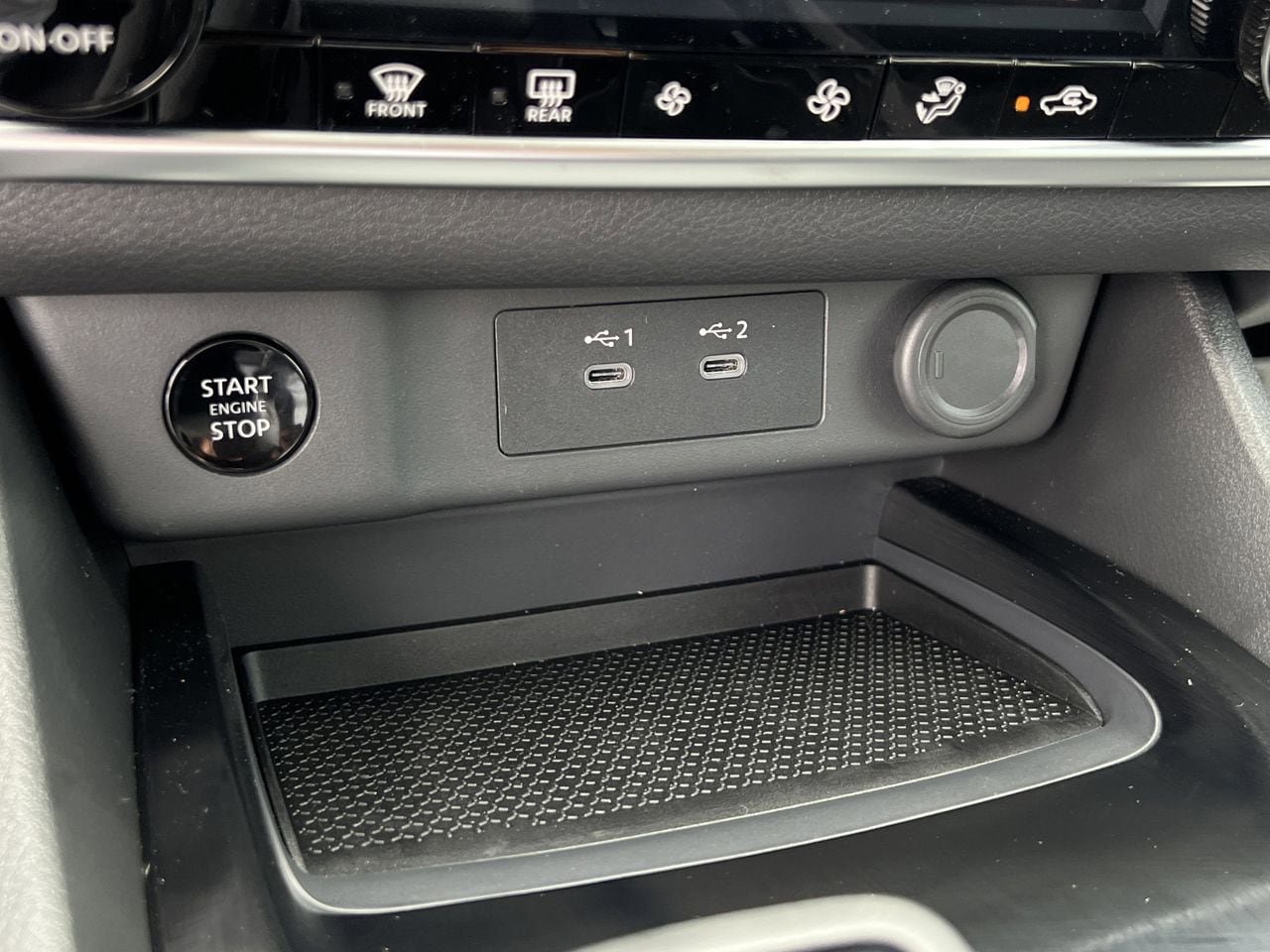 Used 2026 Nissan Rogue SV FWD image 17