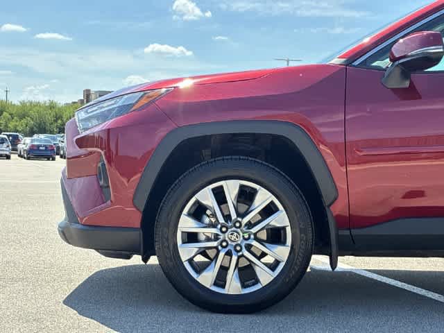 Used 2023 Toyota RAV4 XLE Premium FWD image 14
